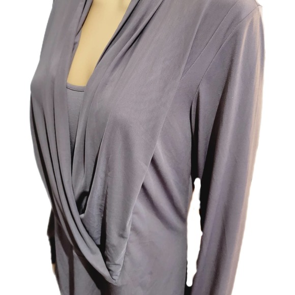 Eci Gray Long Sleeve Top Large NWOT - Picture 2 of 6